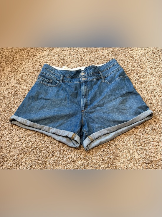 Banana Republic Pants - Banana Republic Paperbag Denim Shorts Womens size 33/16